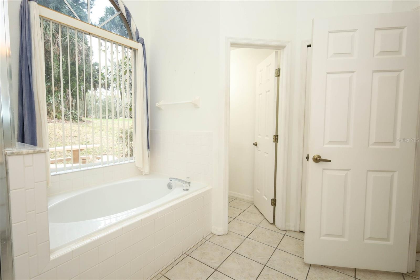 COUNTRY CLUB VILLAGE UNIT 3 - Residential