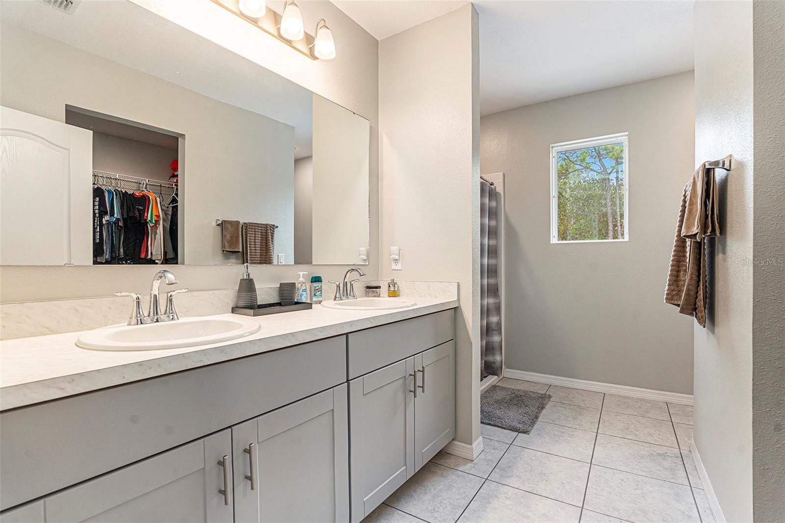 ROYAL HIGHLANDS UNIT 7 - Residential