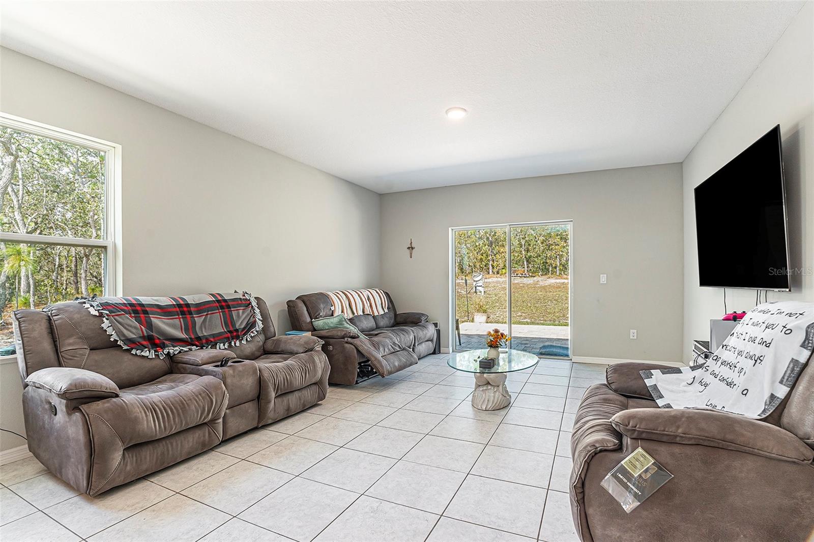 Casas a venda 3 - Jen Dantas 12211 SNOWY EGRET AVENUE