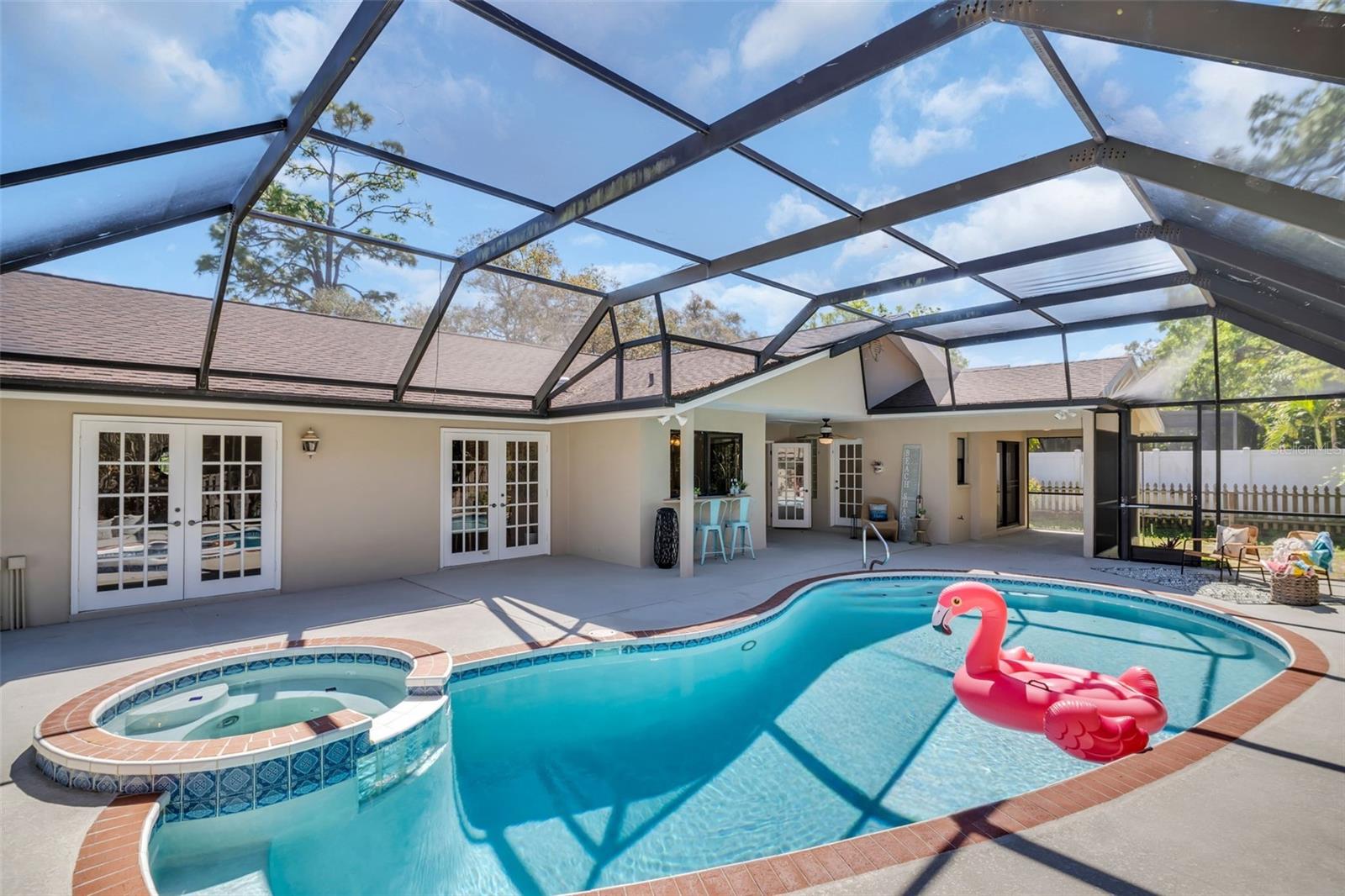 2462 INDIAN TRAIL E