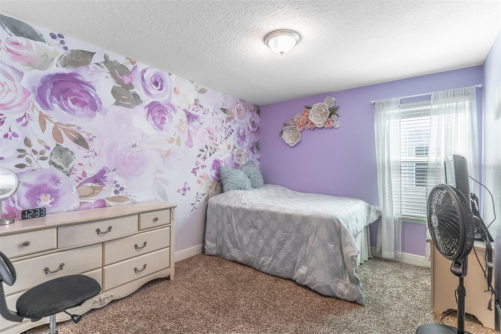 SEVEN OAKS - Residential