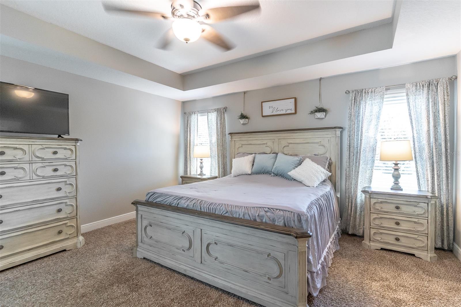 SEVEN OAKS - Residential