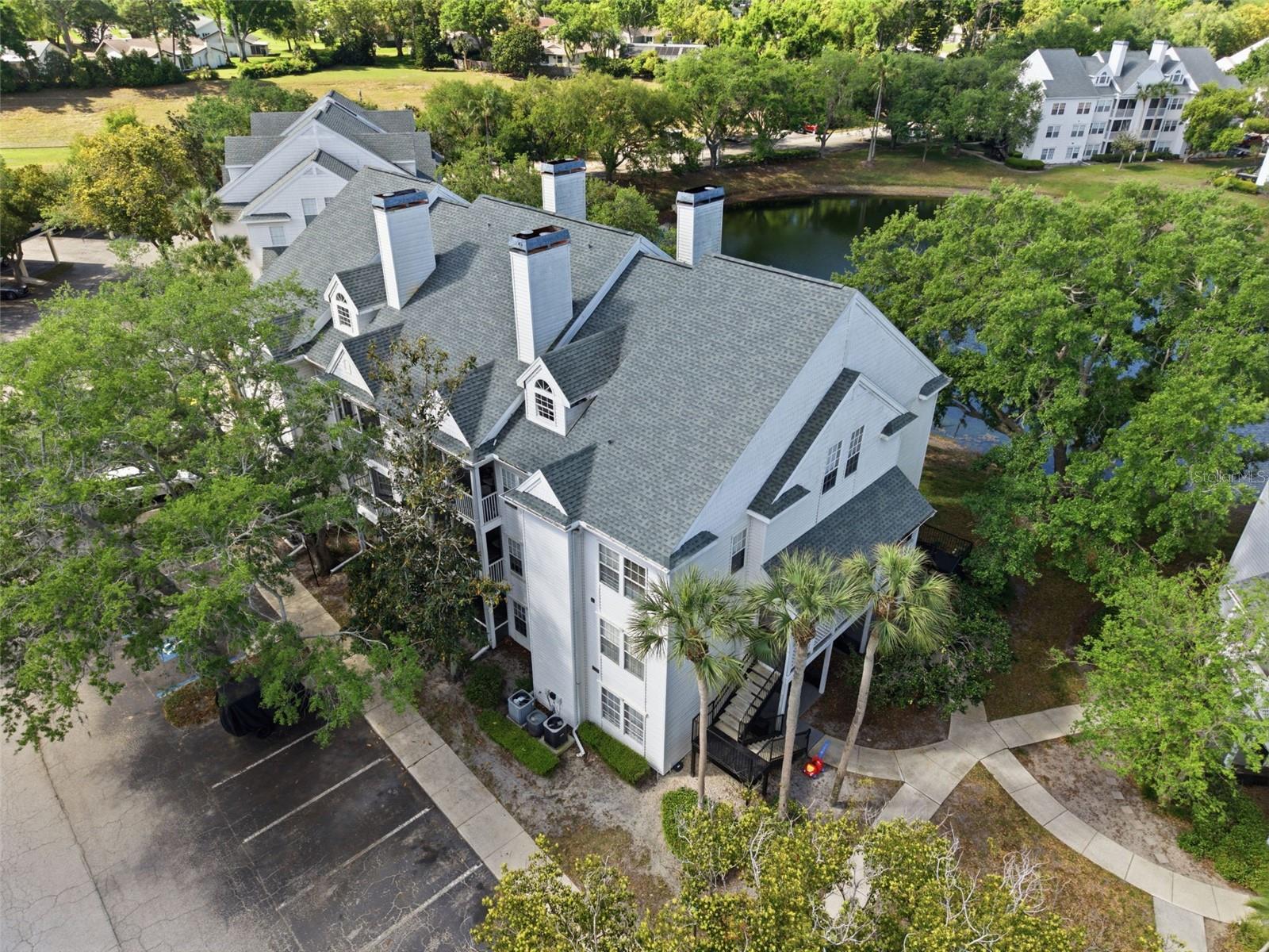 BENTLEY AT COBBS LANDING CONDO THE - Residential