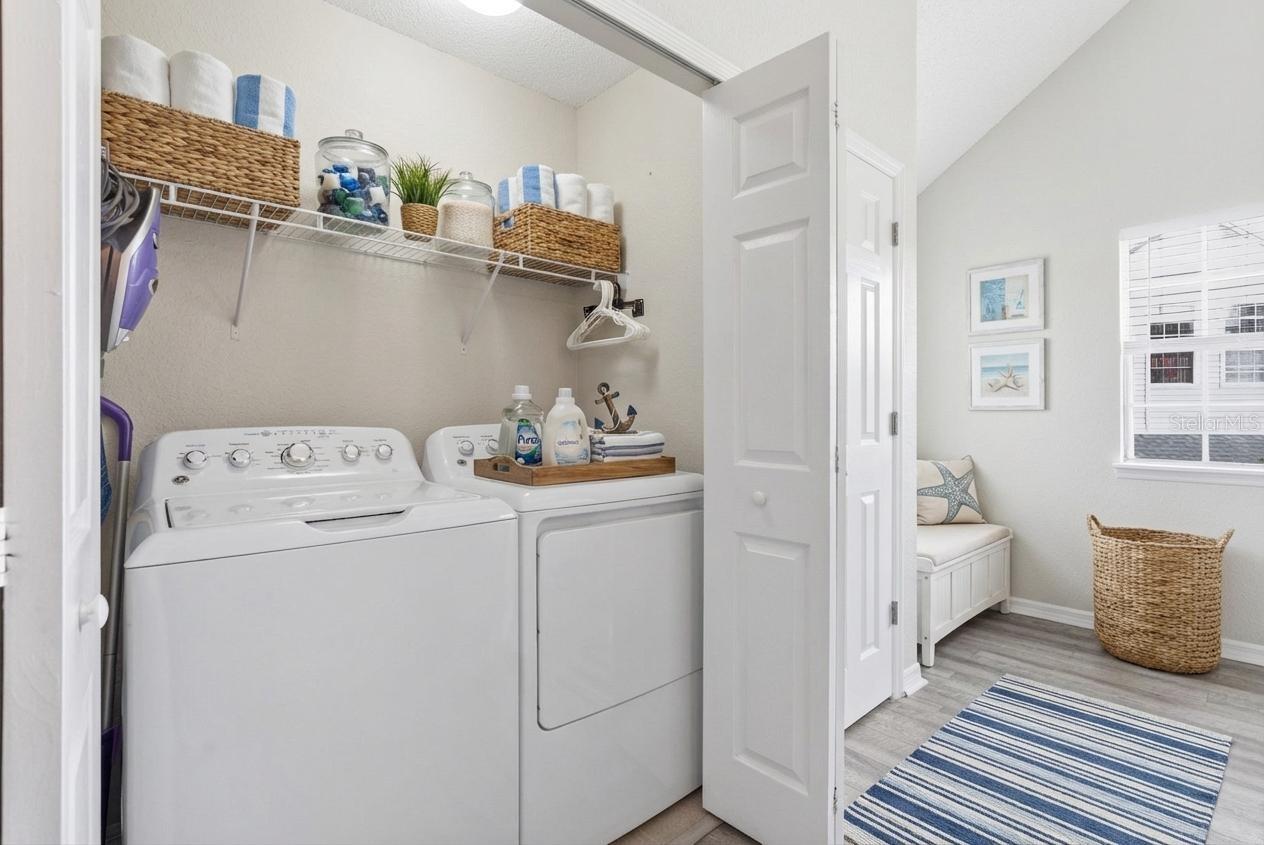 BENTLEY AT COBBS LANDING CONDO THE - Residential