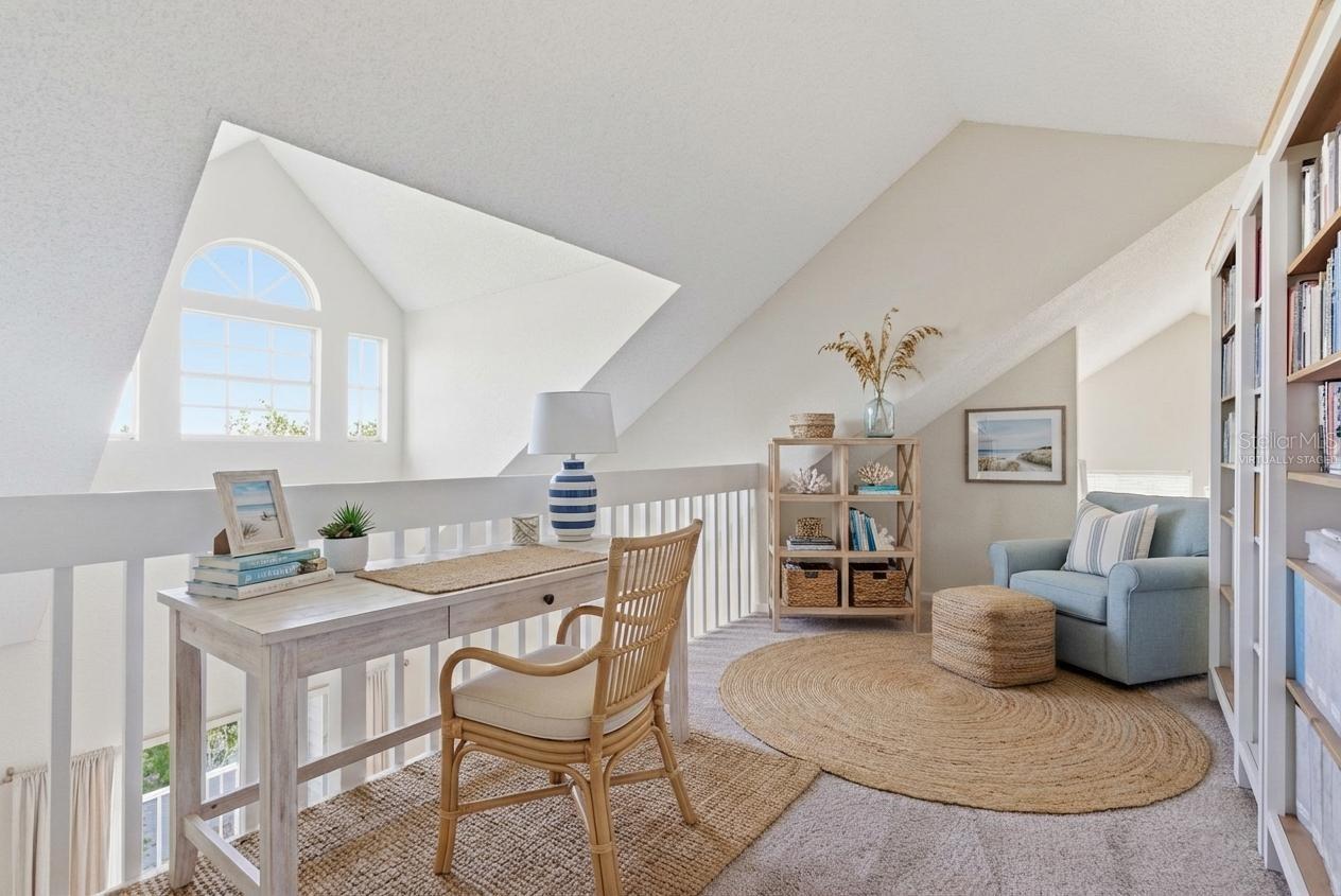 BENTLEY AT COBBS LANDING CONDO THE - Residential