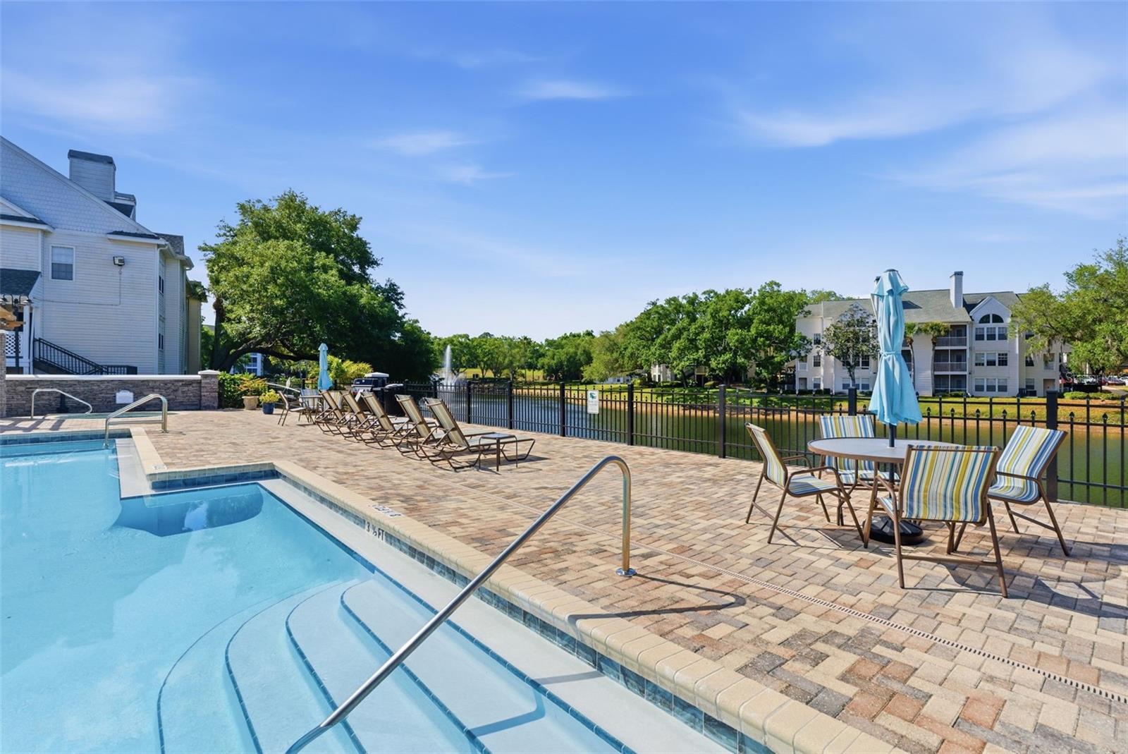 BENTLEY AT COBBS LANDING CONDO THE - Residential