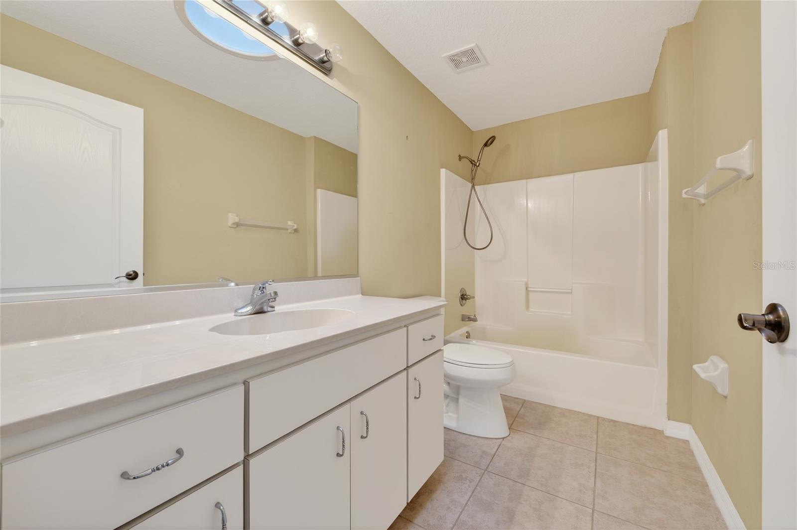 BELLE TERRE SEC 13 - Residential