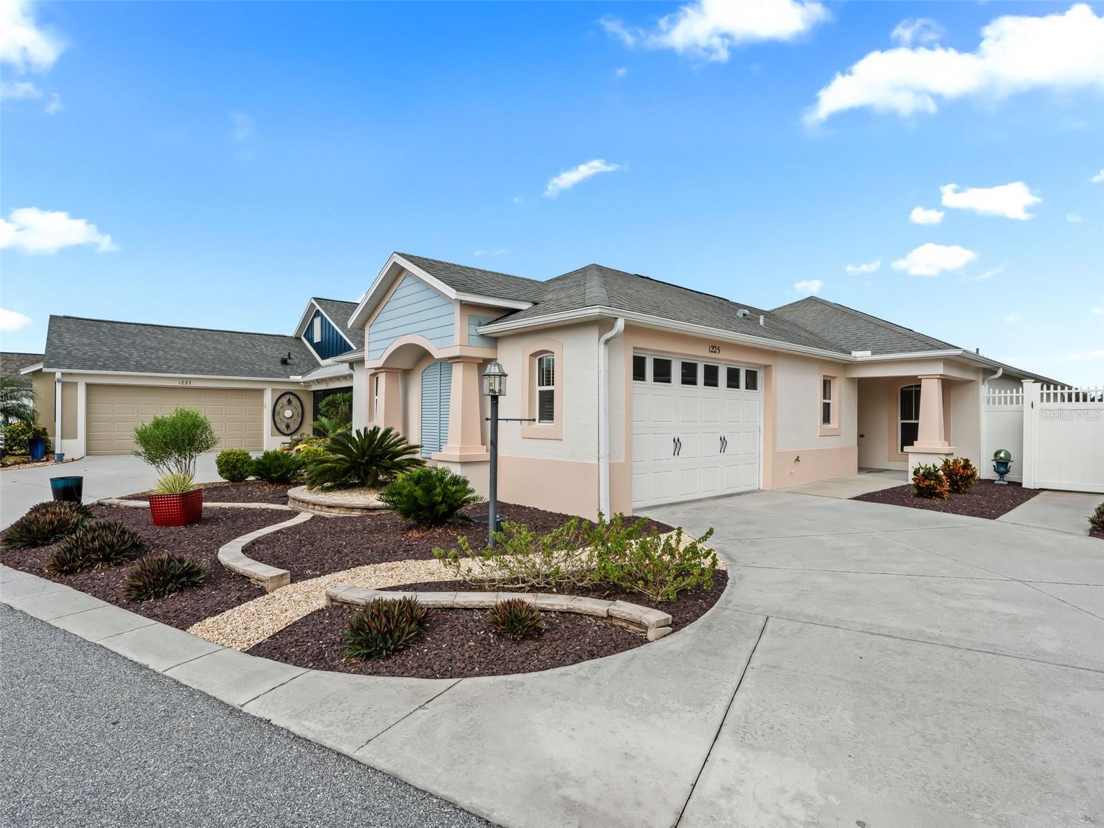 VILLAGES OF SUMTER EDGEWATER BUNGALOWS - Residential