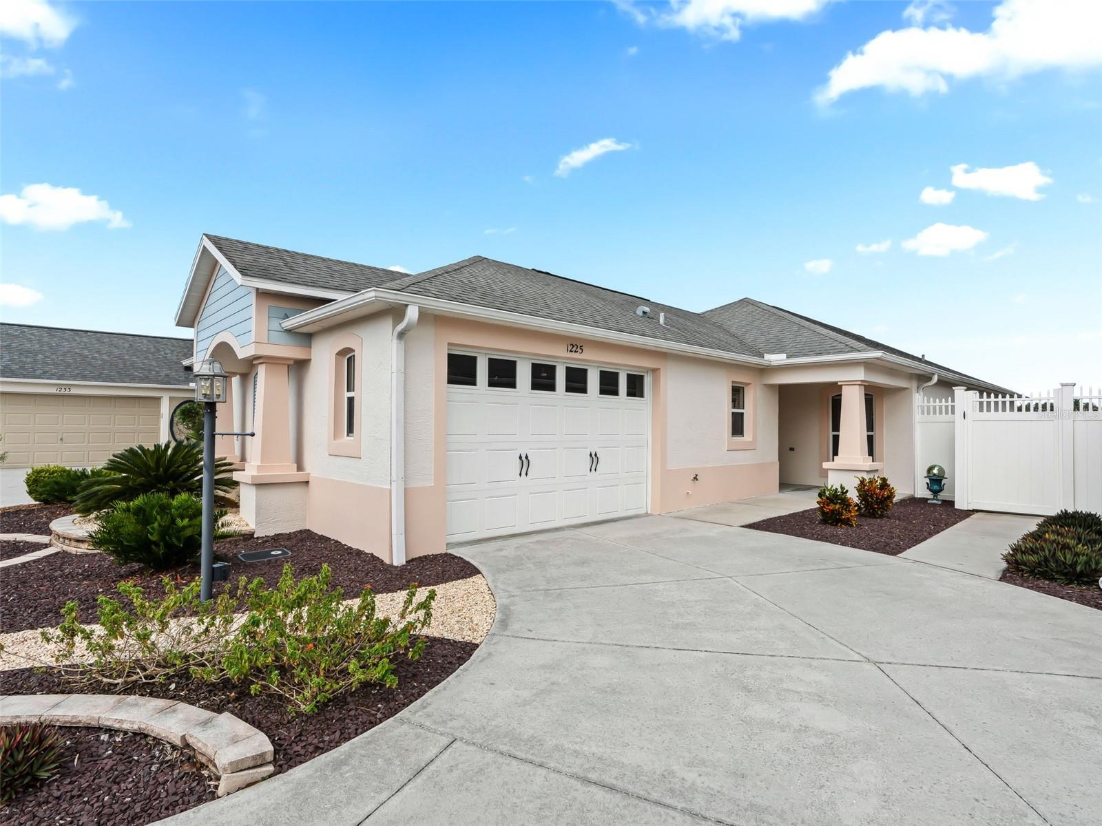 VILLAGES OF SUMTER EDGEWATER BUNGALOWS - Residential