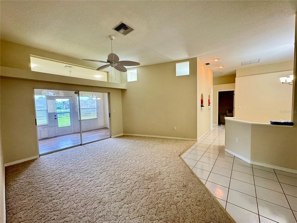 Photo of 4621 34th Court E, Bradenton, FL 34203 (MLS # O6355638)