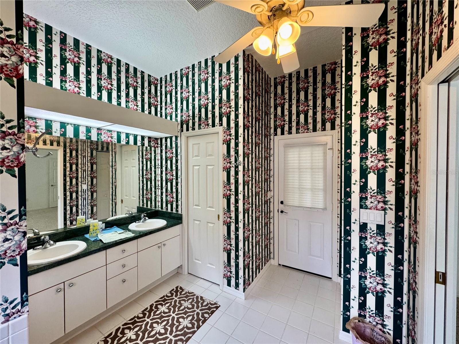 MANATEE OAKS III - Residential