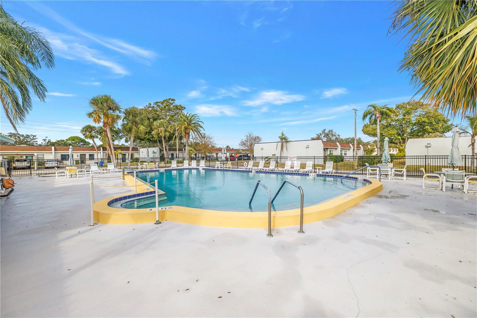 MISSION OAKS CONDO - Residential