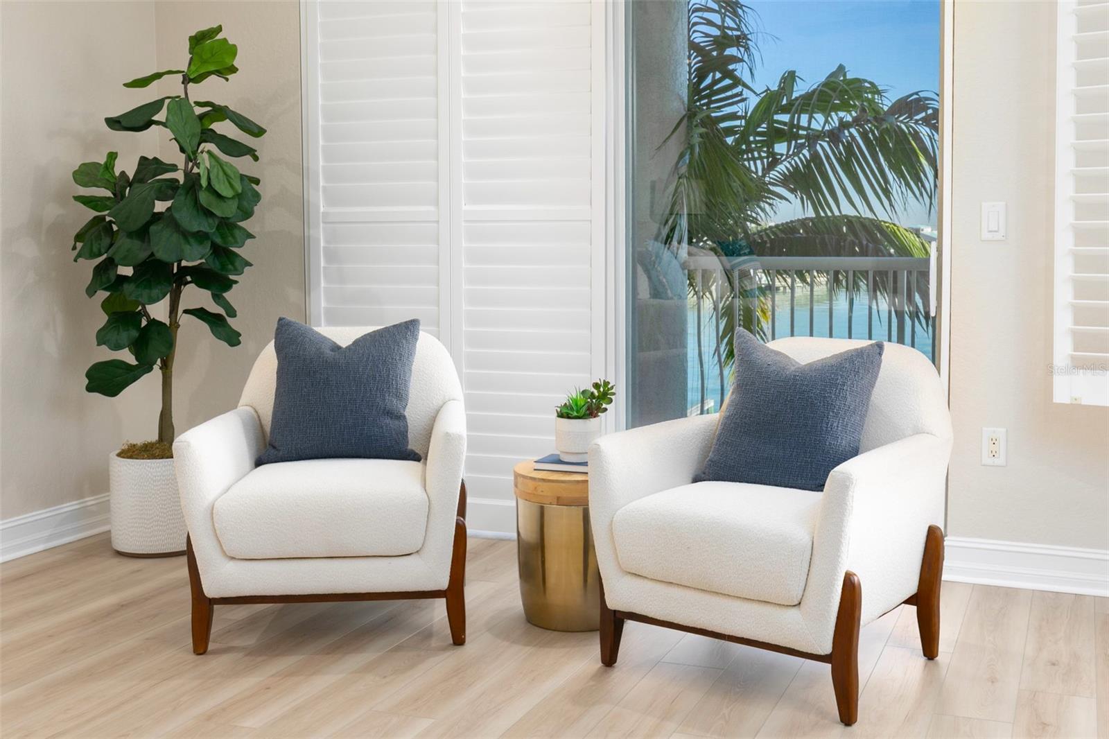 LA BELLA VITA CONDO - Residential