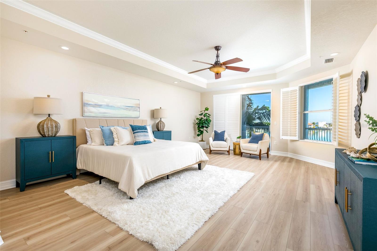 LA BELLA VITA CONDO - Residential