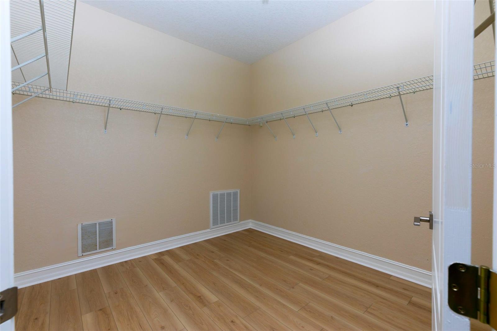 LA BELLA VITA CONDO - Residential