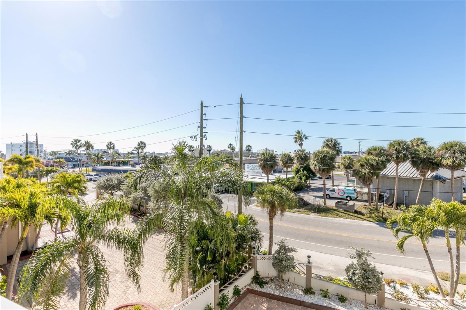 LA BELLA VITA CONDO - Residential