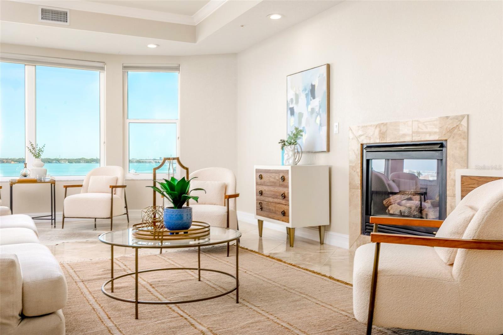 LA BELLA VITA CONDO - Residential