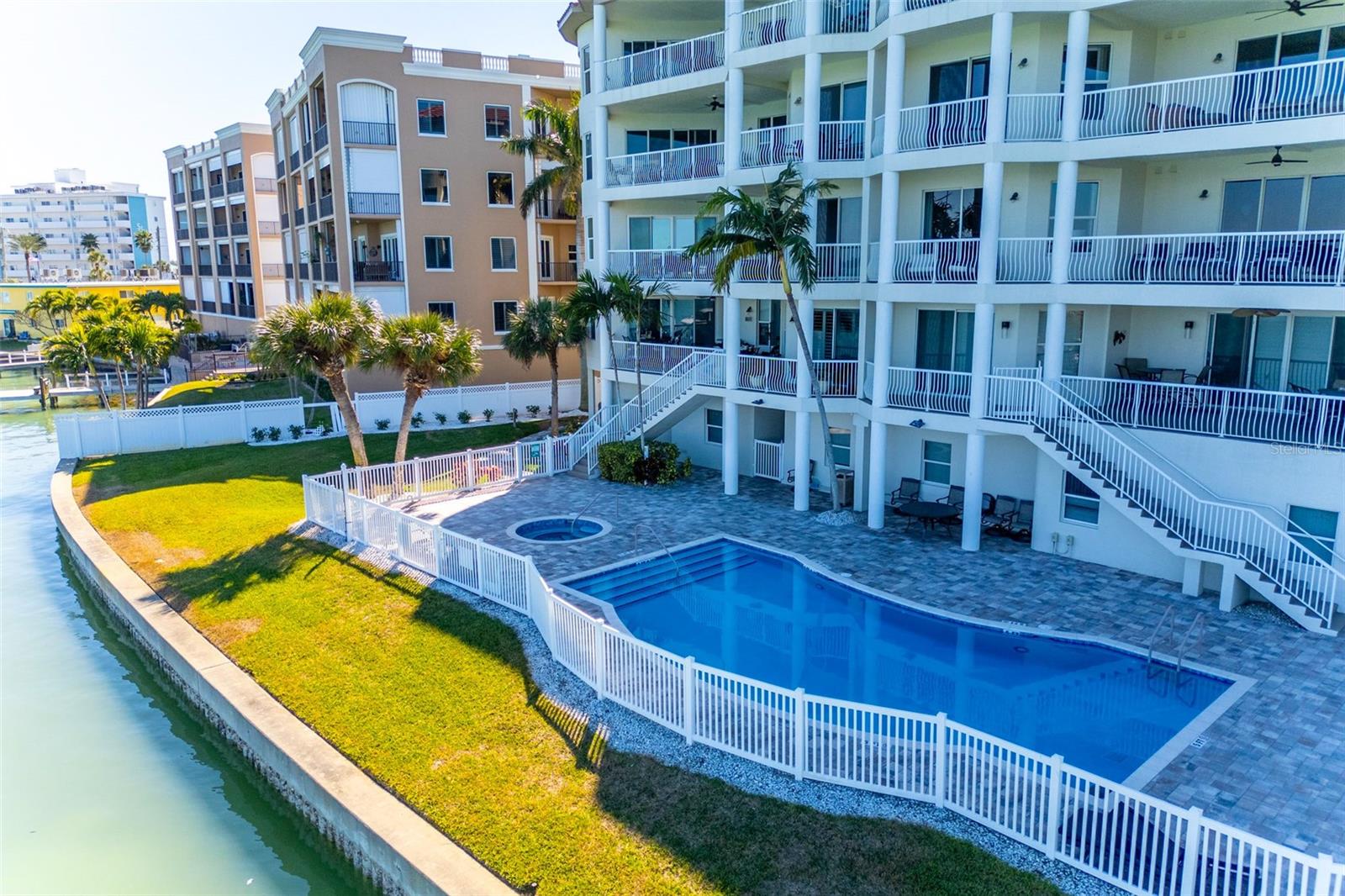 LA BELLA VITA CONDO - Residential