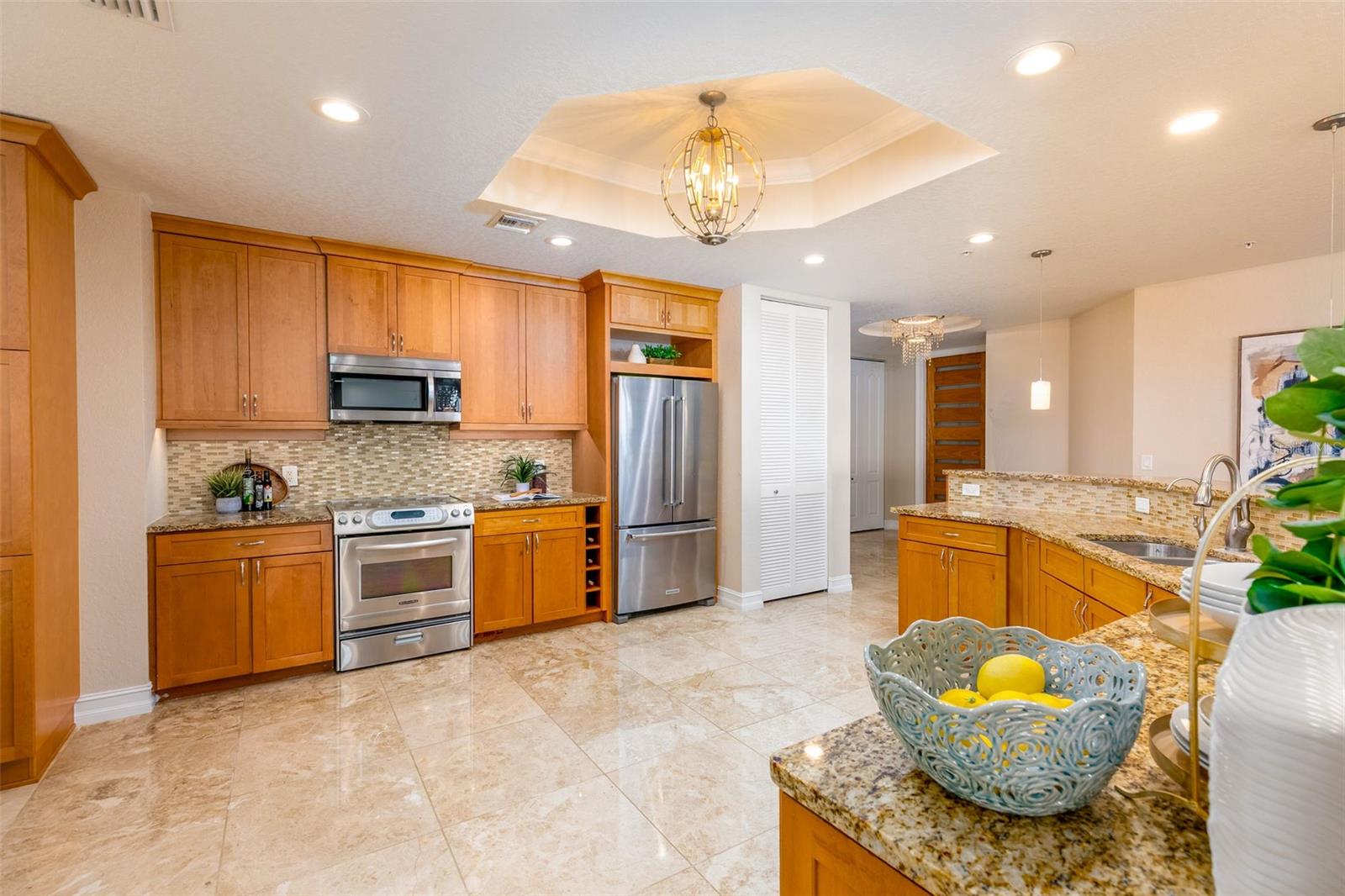 LA BELLA VITA CONDO - Residential