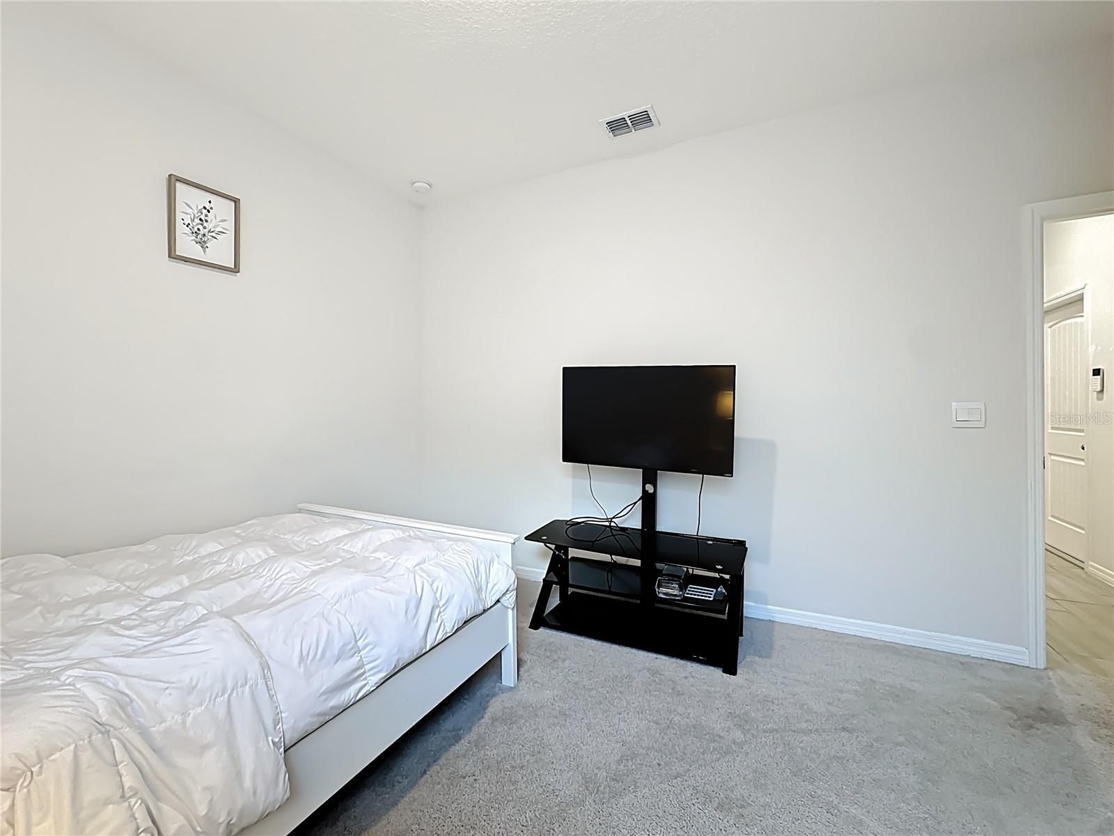 BRIDLEWOOD - Residential