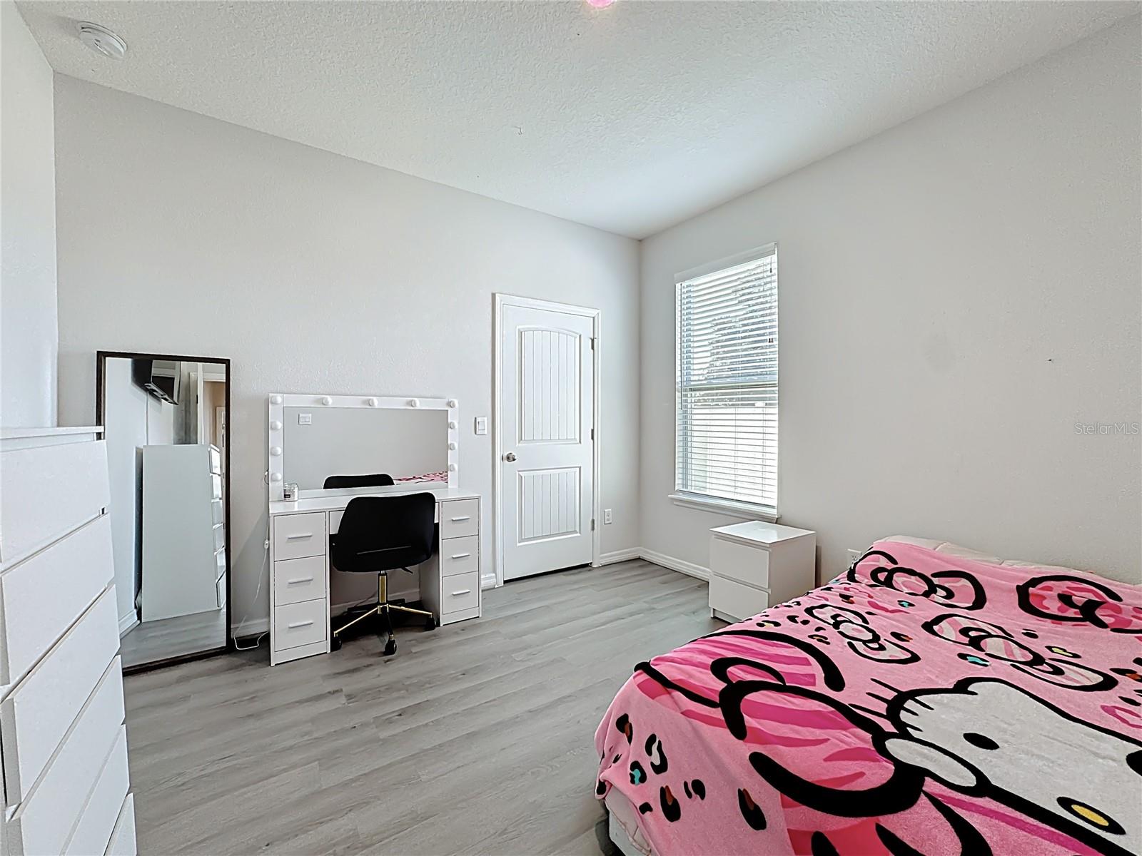 BRIDLEWOOD - Residential