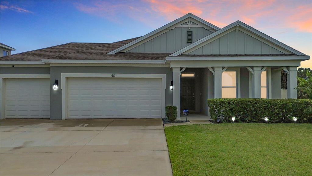 Photo of 401 Halter Drive, Apopka, FL 32712 (MLS # O6350284)