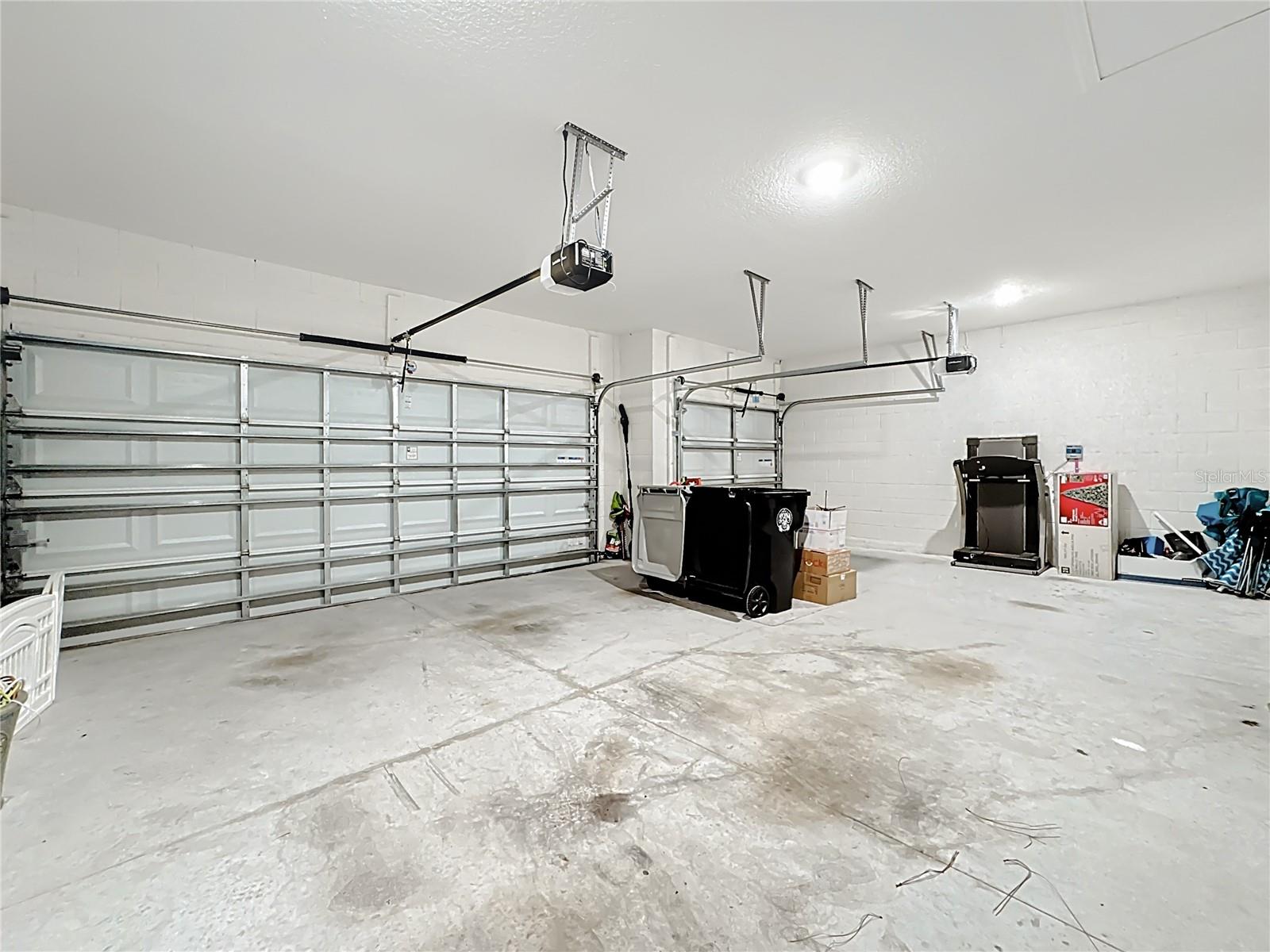 BRIDLEWOOD - Residential