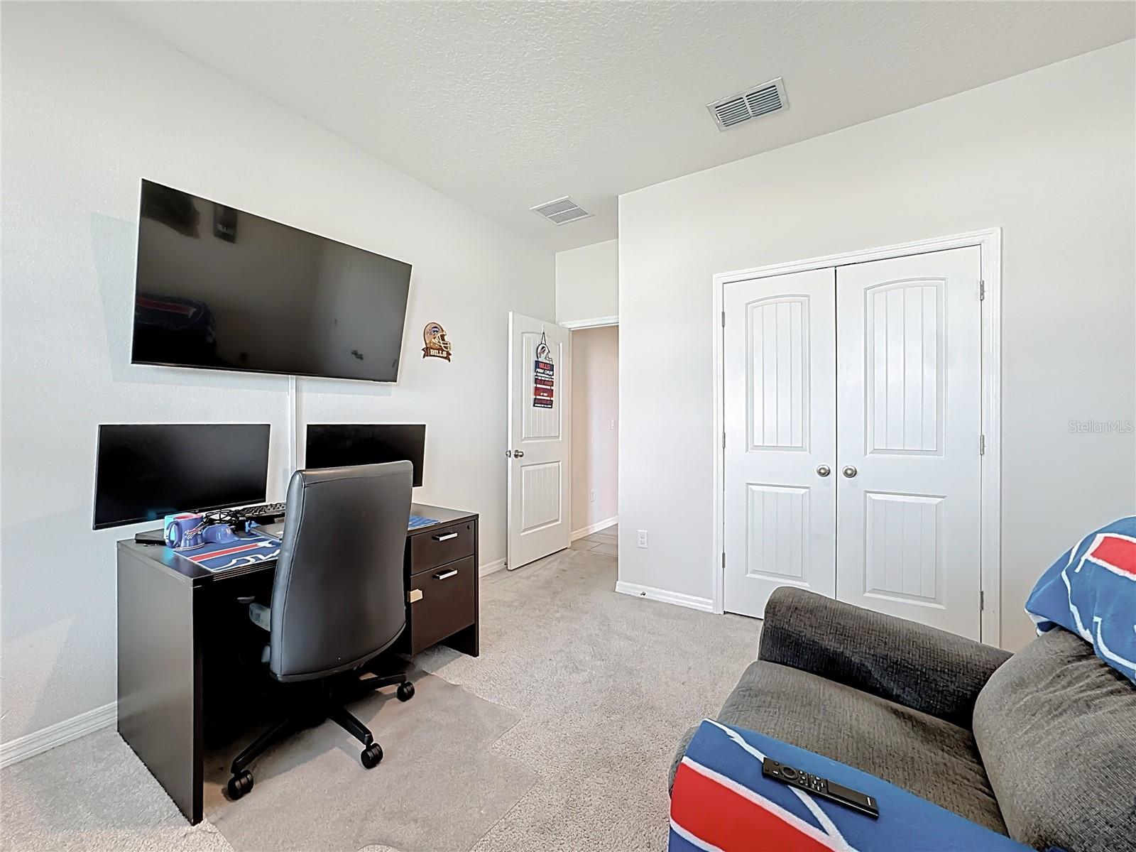 BRIDLEWOOD - Residential