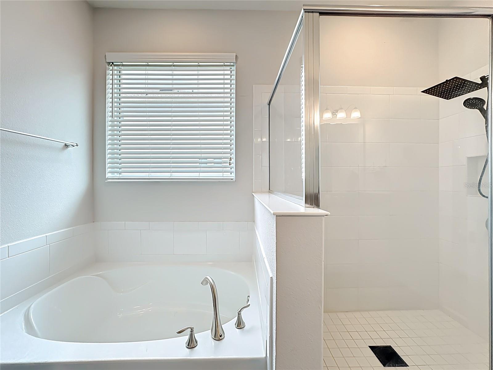 BRIDLEWOOD - Residential