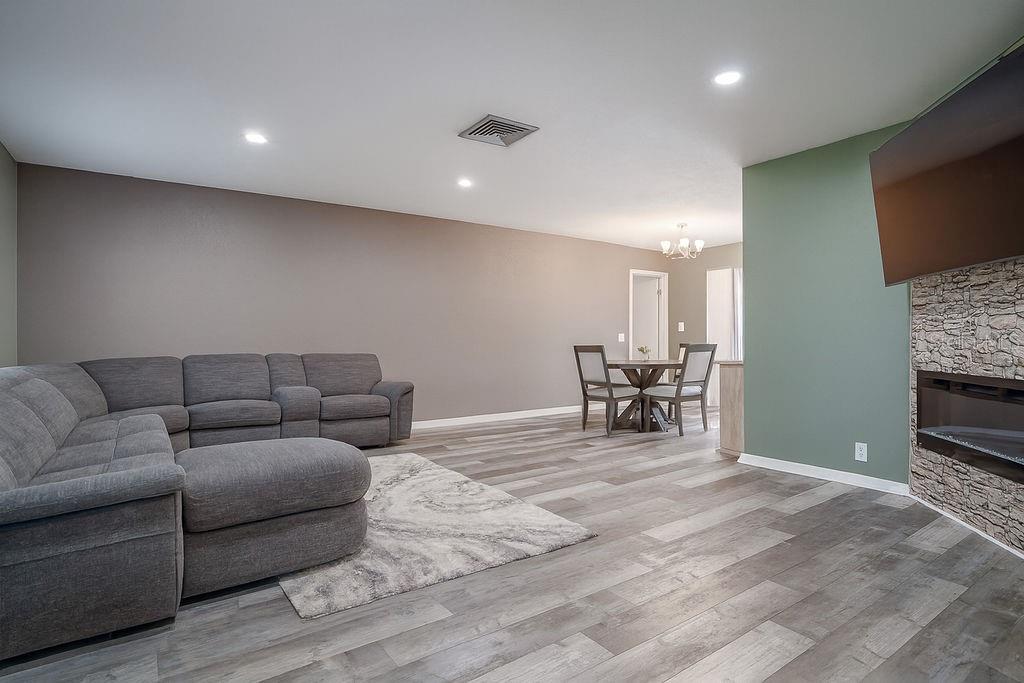 LAKEWOOD ADD - Residential