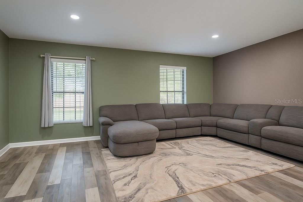 LAKEWOOD ADD - Residential