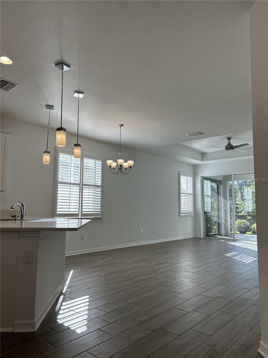 AMBERLY PH II - Residential