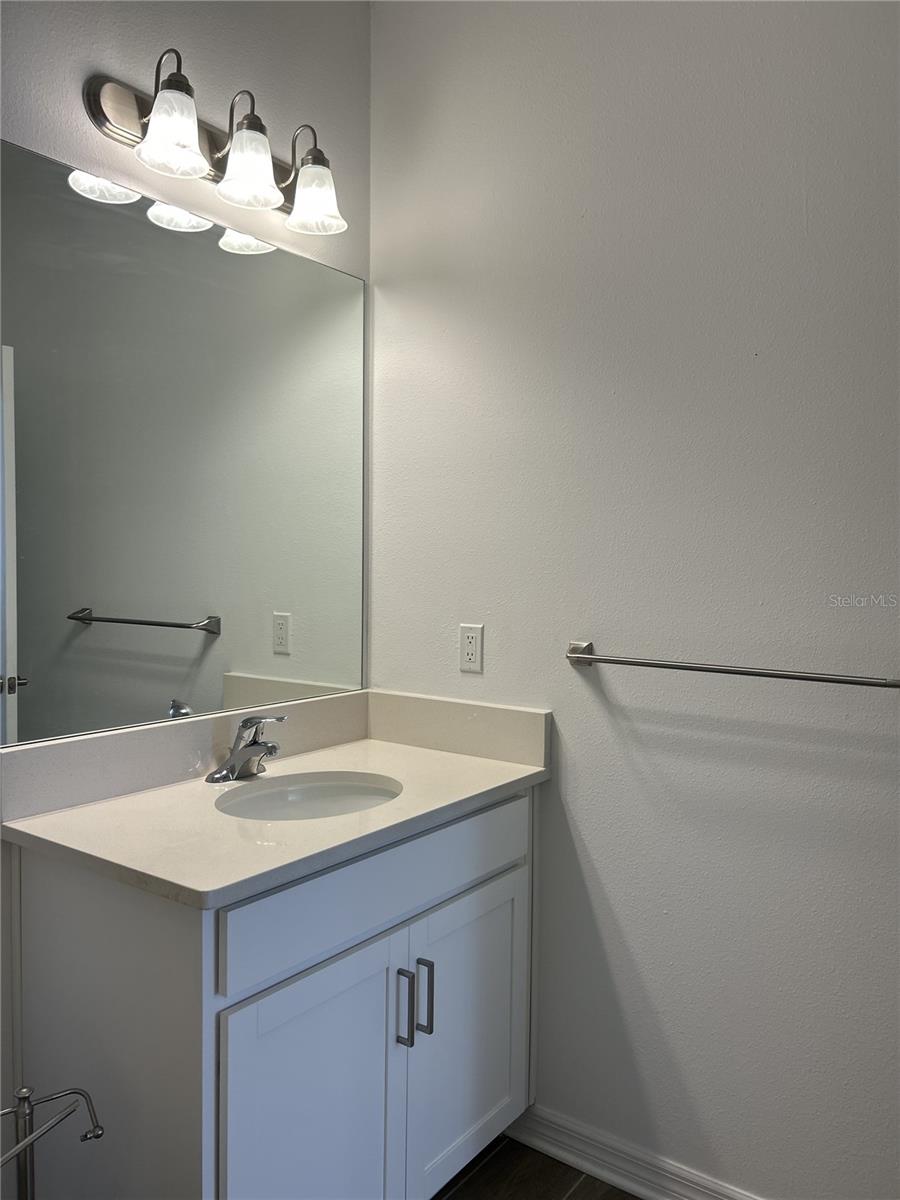 AMBERLY PH II - Residential