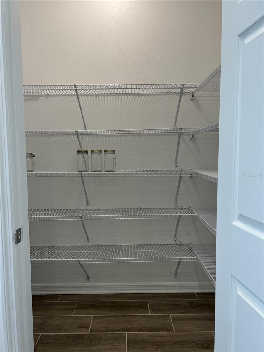 AMBERLY PH II - Residential