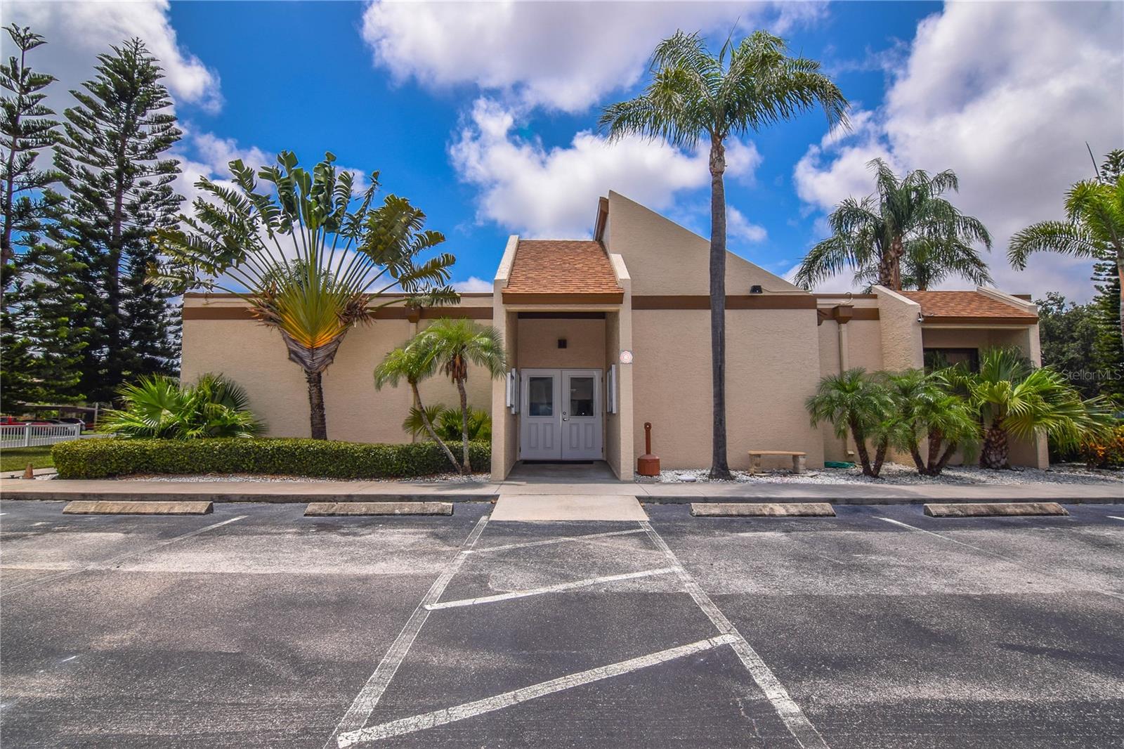 TOWNHOMES OF LAKE SEMINOLE - Residential
