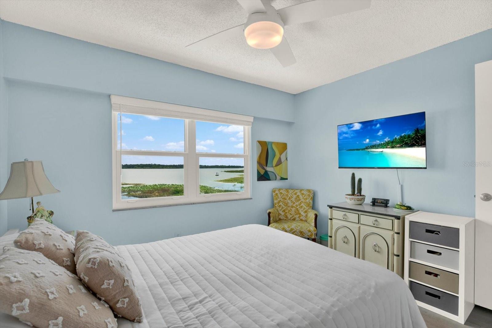 TOWNHOMES OF LAKE SEMINOLE - Residential