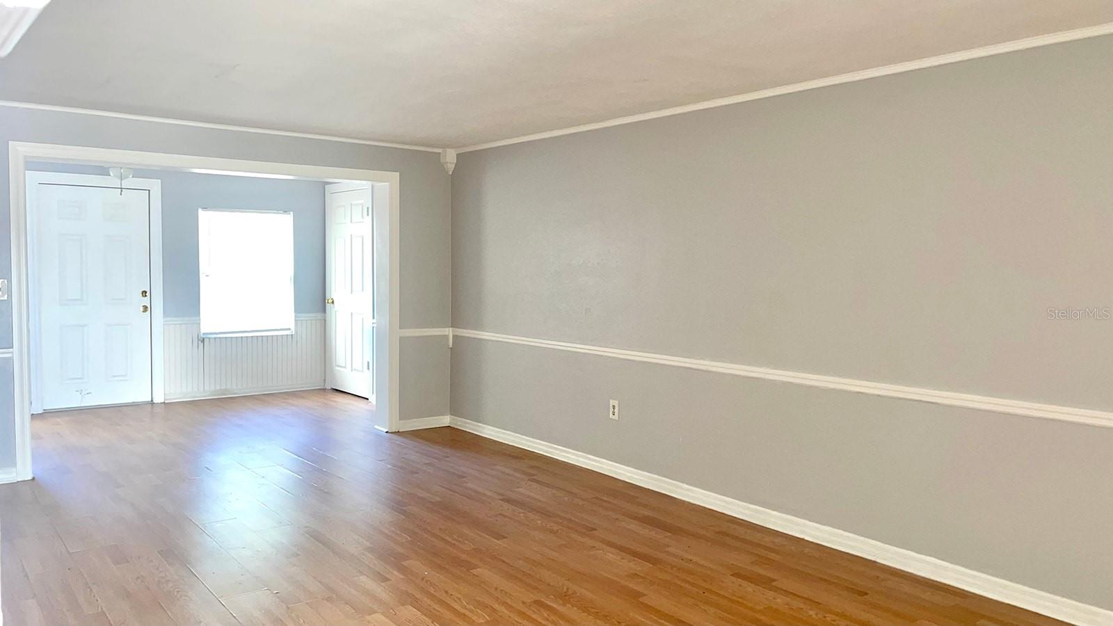 GARDENS BEACON SQUARE CONDO02 - Residential