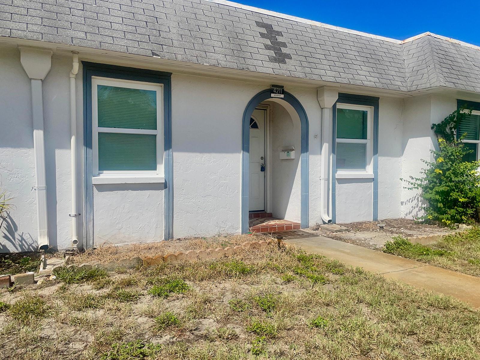 GARDENS BEACON SQUARE CONDO02 - Residential