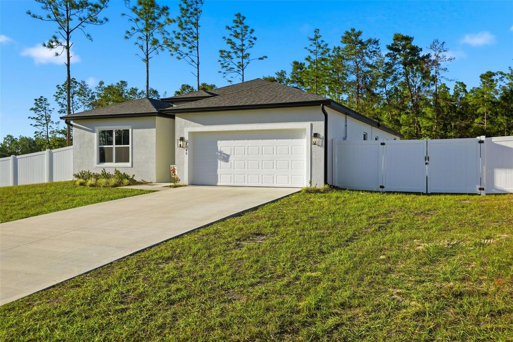 Photo of 8549 SW 129th Lane, Ocala, FL 34473 (MLS # TB8448170)