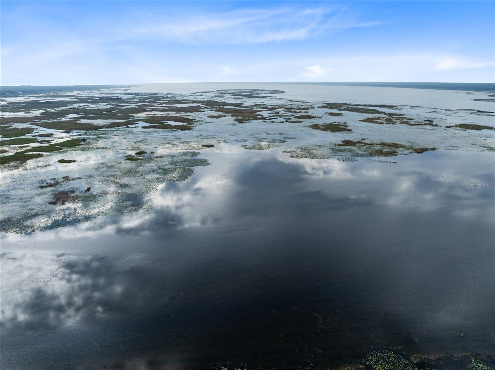 REGAL OAK SHORES - Land