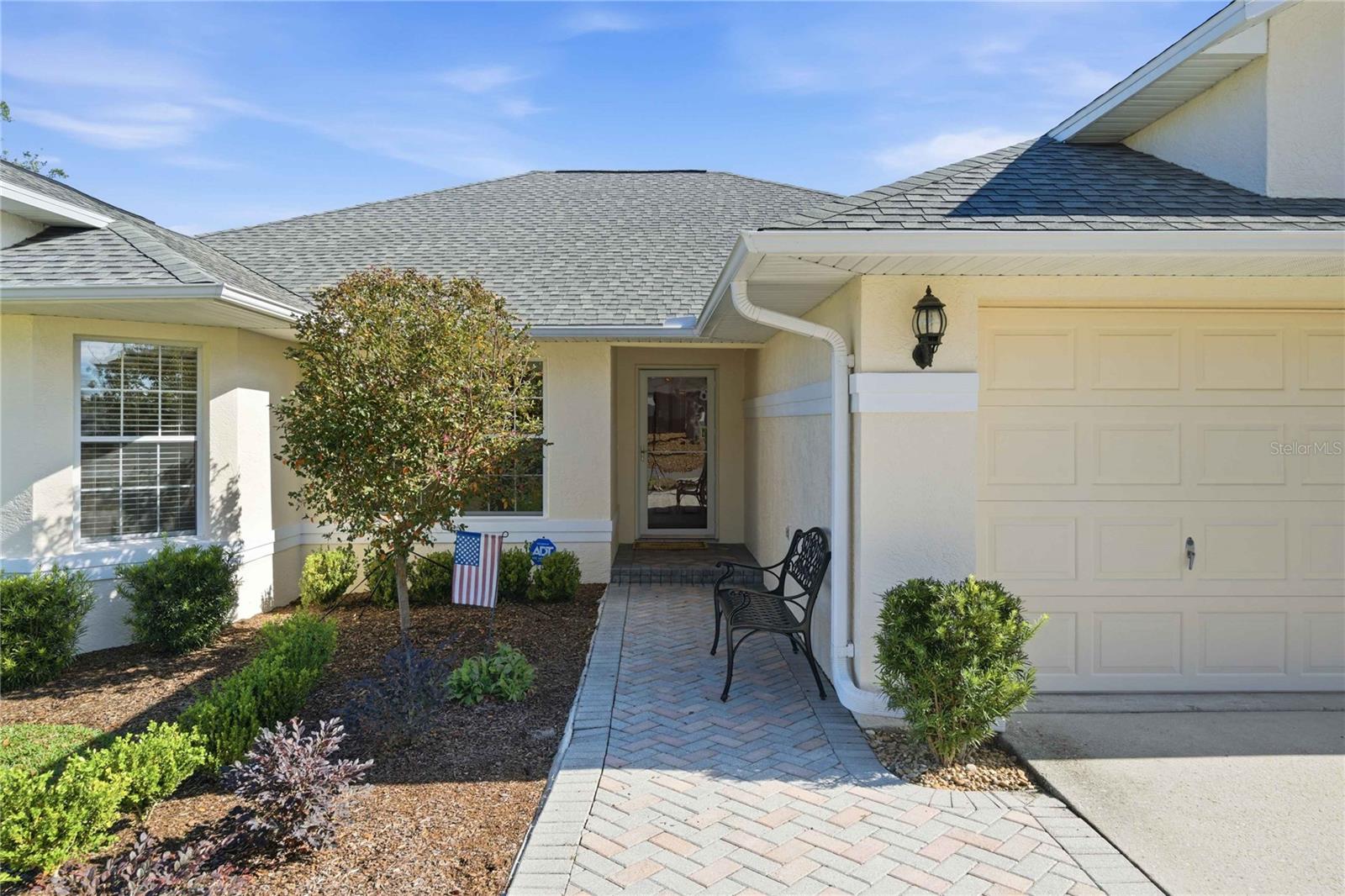 OAKWOOD VILLAGE BEVERLY HILLS PH 01 - Residential