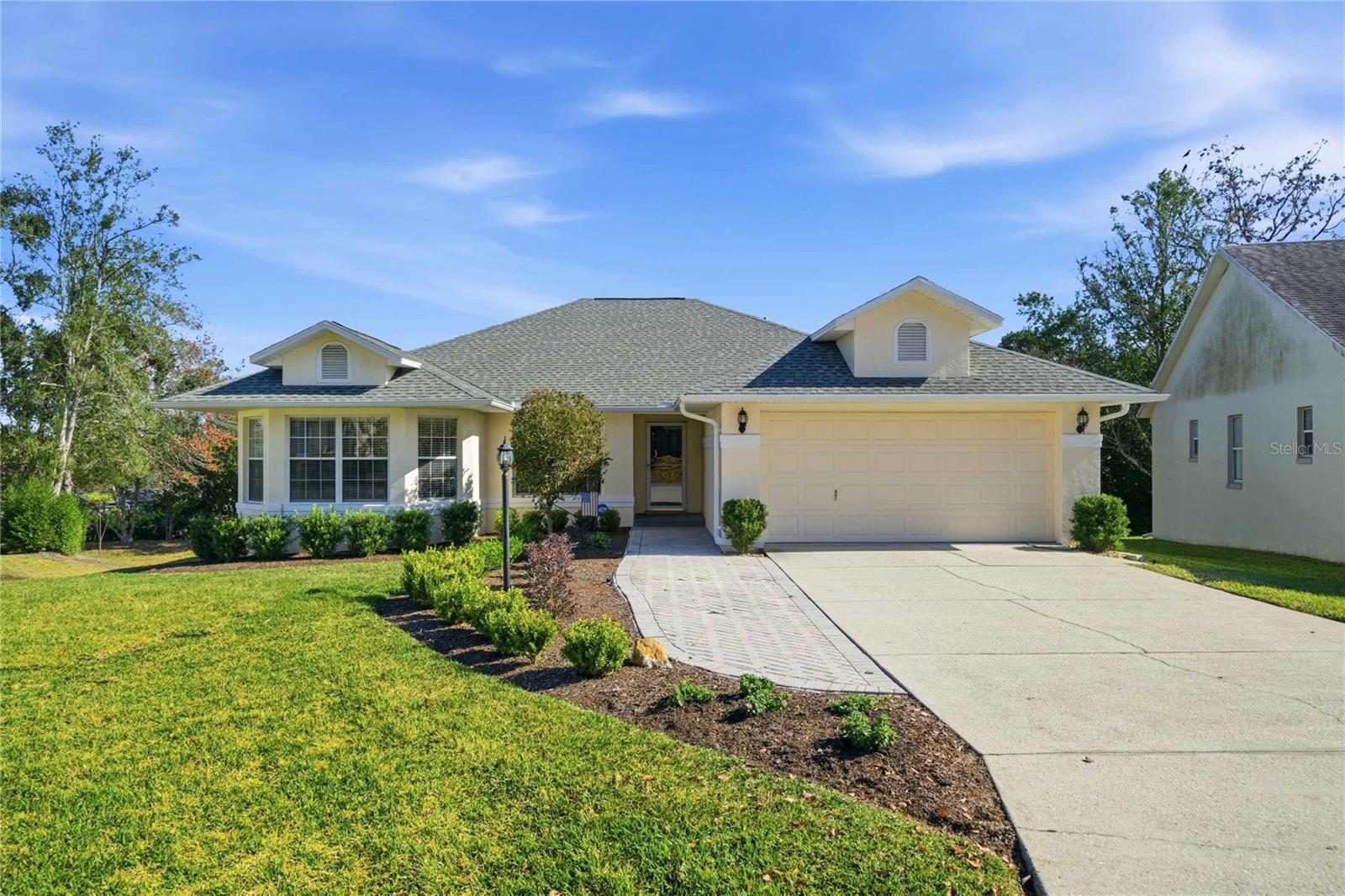 OAKWOOD VILLAGE BEVERLY HILLS PH 01 - Residential