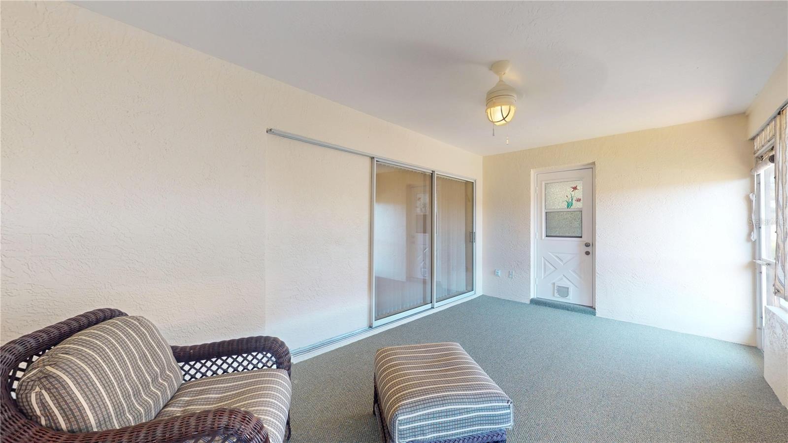 OAKWOOD VILLAGE BEVERLY HILLS PH 01 - Residential