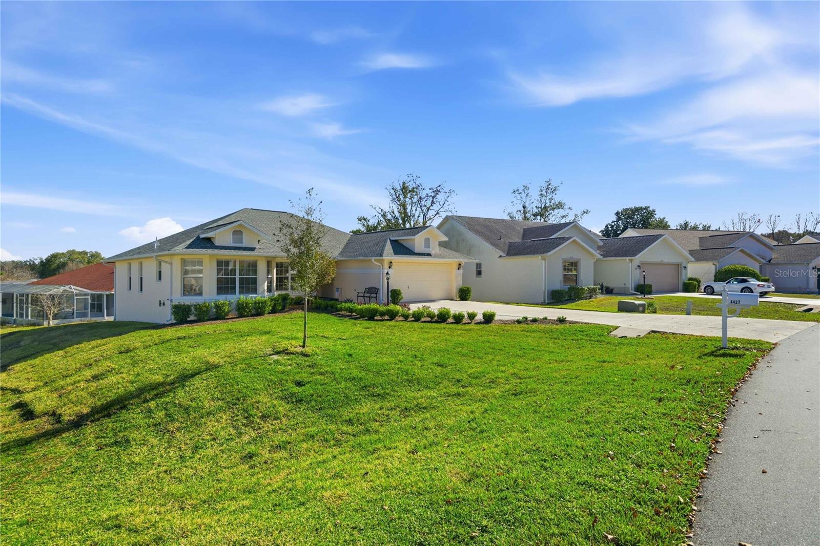 OAKWOOD VILLAGE BEVERLY HILLS PH 01 - Residential