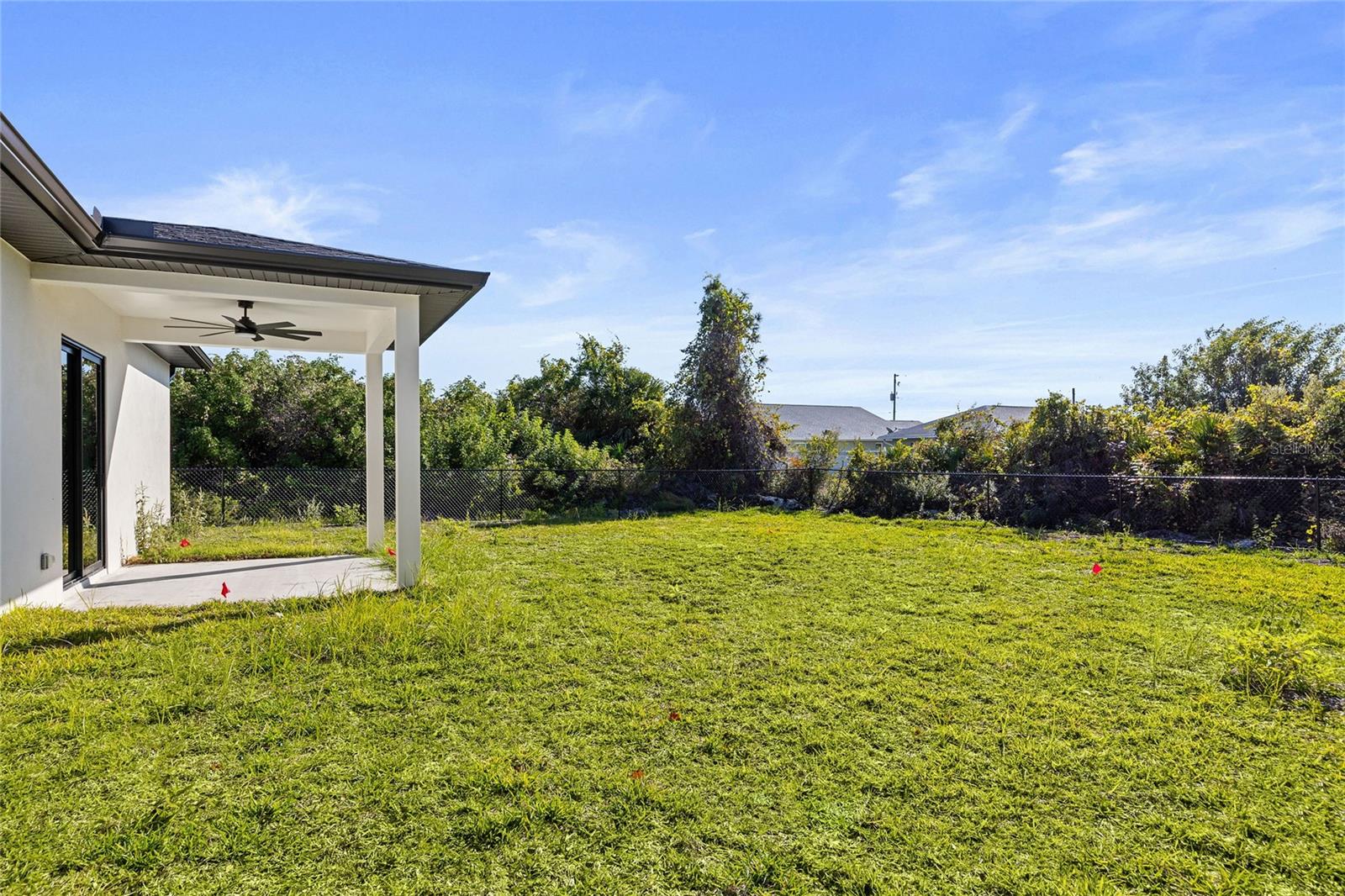 ROTONDA LAKES - Residential