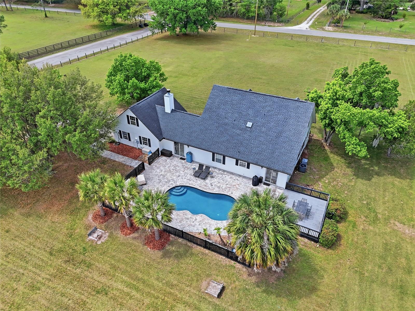 THE HALBROOK FARM - Residential