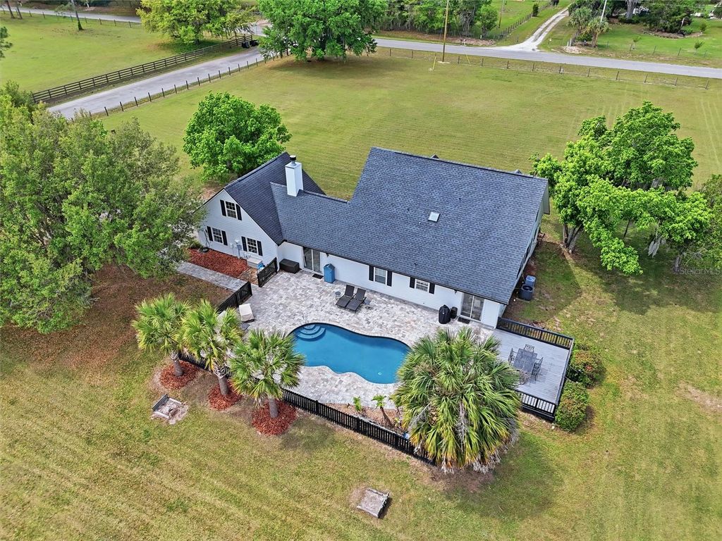 Photo of 25209 N County Road 1491, Alachua, FL 32615 (MLS # GC538800)