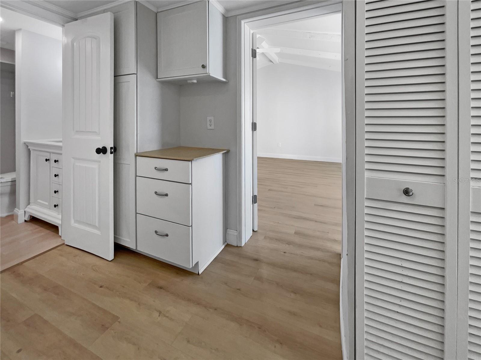 WHITFIELD ESTATES BLKS 14-23 & 26 - Residential