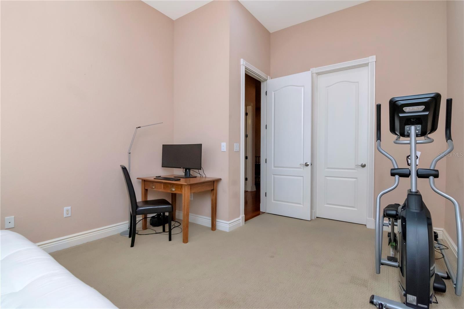 ASBURY PARK VILLAS & TOWNHOU - Residential