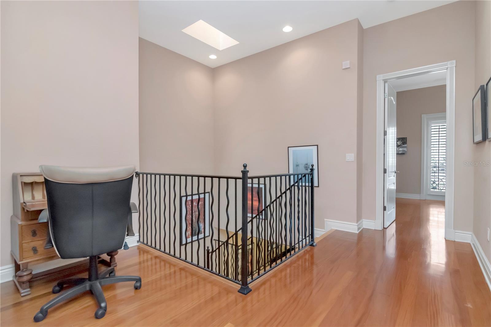 ASBURY PARK VILLAS & TOWNHOU - Residential